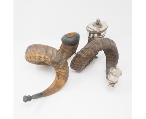 TWO VICTORIAN RAM’S HORN SNUFF MULLS, MID 19TH CENTURYone with electroplate mounts, the lid with deer finial and gadroon bord