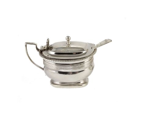 A GEORGE III SILVER MUSTARD POT, EMES & BARNARD, LONDON, 1810bellied oblong below a band of horizontal lobes, gadroon rim, th