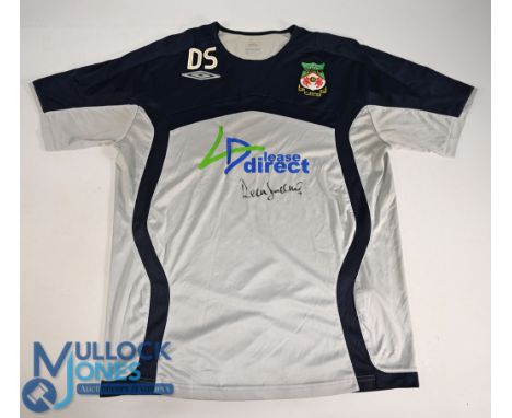 Wrexham AFC Football Shirt 2008-2010 Size Large Umbro / Lease Direct signed by Dean S? (G) 