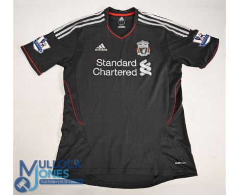 Liverpool FC Away Football Shirt 2011-2012 Size Medium. Adidas / Standard Charter (G)