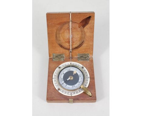 A WWI era wooden cased compass marked J.Wardale &amp; Co London, No.8031, 1918