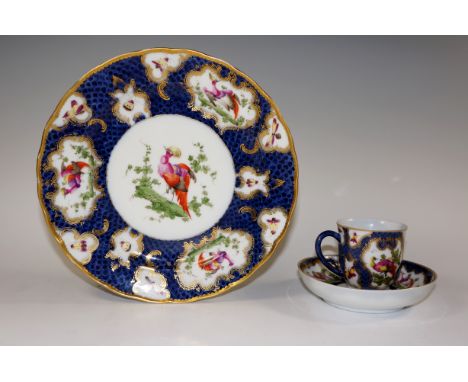 A Samson porcelain shaped circular plate in Dr Wall Worcester style, decorated to the centre with a bird on an insect filled 
