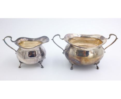 Silver sugar basin and matching jug by George Nathan & Ridley Hayes Chester 1903 and 1915 approx 8.1oz   Condition Report   C