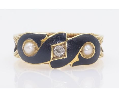 15ct gold diamond, seed pearl and enamel mourning ring  hallmarked c.1914   Condition Report  Approx 2.8gm size N Click here 