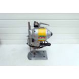 JAYANG CZD 108 Cloth Cutting Machine. Single Phase.