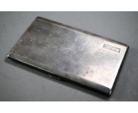 Heavy quality engine-turned silver cigarette case, Birmingham 1950, 6.5oz  