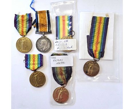 First World War medals. A pair of Victory Medal and British War Medal to "23498 PTE. C. SEARLE. ESSEX. R." and four single Vi