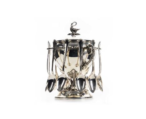 CONTINENTAL SILVER SUGAR URN AND TWELVE COFFEE SPOONS, POSSIBLY ITALIAN, 20TH CENTURY stamped 800 and further marks, the dome