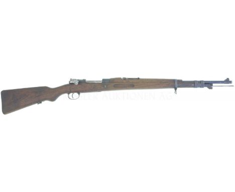  K98 gefertigt 1958 im spanischen Arsenal "La Coruna". Verschlusshülse mit spanischem Wappen und Firmierung sowie Stempel des