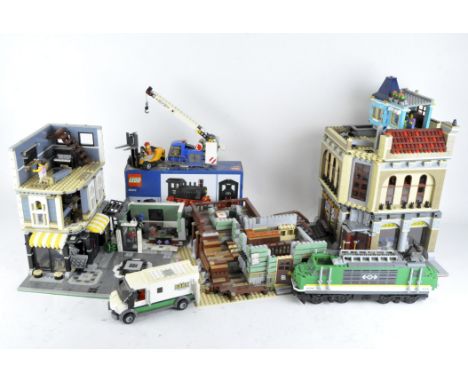 A Lego Systems set, 'Steam Engine 40th Anniversary' 40370, in the original box, together with a quantity of partially assembl