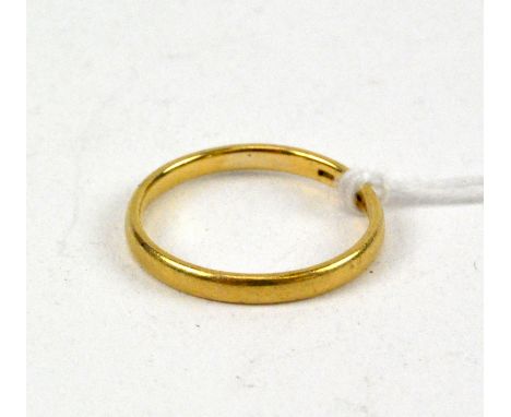 A small 22ct yellow gold wedding band, UK ring size L, approximately 2g.