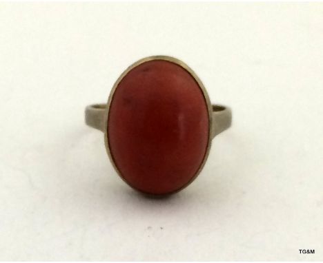 9ct gold ladies antique set blood stone ring size N