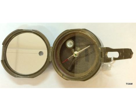 Round Brunton compass