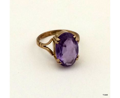 9ct gold ladies antique style amethyst ring size O