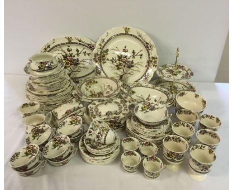 A large quantity of Alfred Meakin dinner & teaware "Medway" design. Comprising of: 5 dinner plates, 7 plates, 2 side plates, 