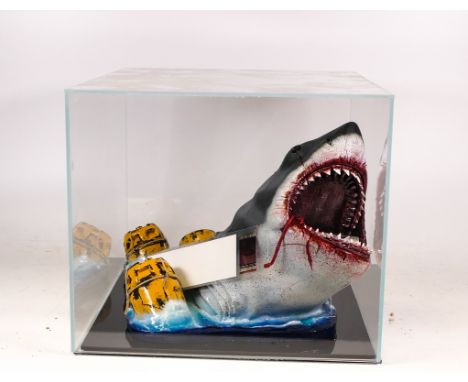 Jaws model with film cell, in plastic case, height of box, 21.5cm 