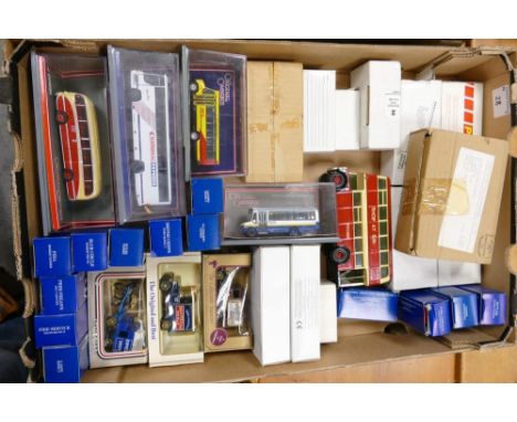 A collection of Boxed Corgi Lledo &amp; similar Model Buses, Car &amp; similar 