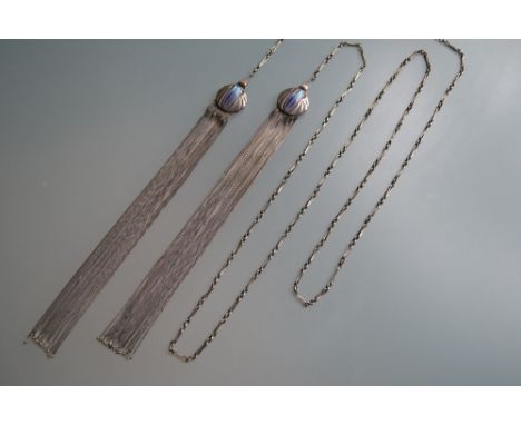 1920's Continental silver lariat necklace having blue enamel decoration with tassels and alternating link chain, makers mark 