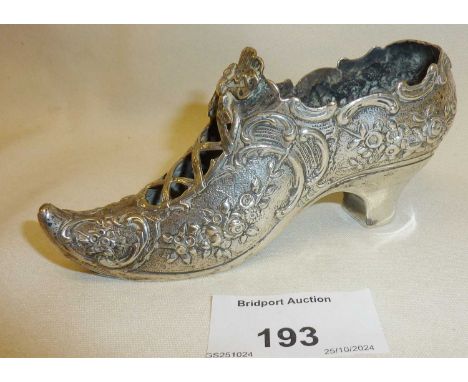 Edwardian silver novelty pincushion (without the cushion!) in the form of a ladys fancy shoe with English import hallmarks (i