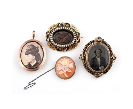 depicting Charles Sheldon obt 27th August 1859 ae 45, with locket compartment to the reverse containing hair, 6 x 5cm., toget