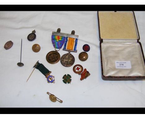 First World War medals, badges etc.CONDITION REPORTLIEUT M.B.SAVILL