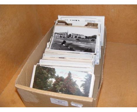 A collection of 400 vintage postcards - south and south west England 