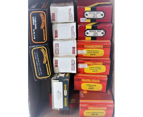 Tray and small box containing Hornby R156 diesel shunter (G-BG) 14 boxed and 42 loose mixed makes wagons, Triang Hornby, Wren