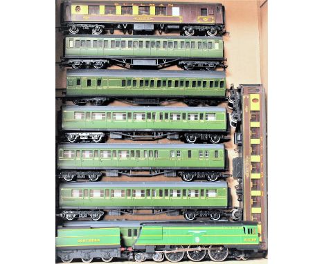 A Hornby Southern malachite green Battle of Britain class engine and tender No. 21C166 'Spitfire' (G), 6 Southern green coach