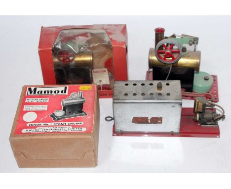 A Mamod miniature live steam boxed and loose steam engine group to include a Minor 1 boxed steam engine together with one oth