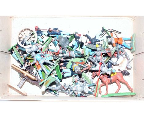 A quantity of various loose Britains and Britains Detail military and Roman figures to include Confederate &amp; Federal Infa