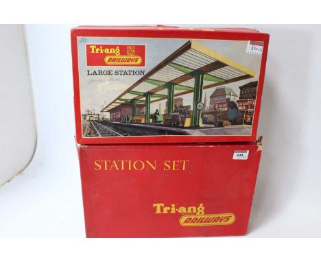 Triang R459A large station set with second series platforms buildings, etc contents not checked (G-BG), together with R81 fir