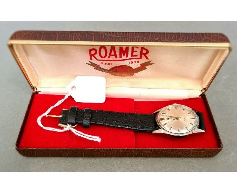 A vintage Roamer Vanguard incabloc 17 wristwatch with box. 