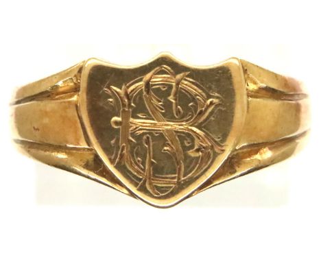 22ct gold signet ring with engraved initials SB, size T, 4.6g. P&amp;P Group 1 (£14+VAT for the first lot and £1+VAT for subs