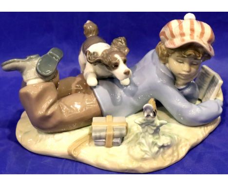 Lladro figurine, Study Buddies, L: 20 cm. No cracks, chips or visible restoration. P&amp;P Group 2 (£18+VAT for the first lot