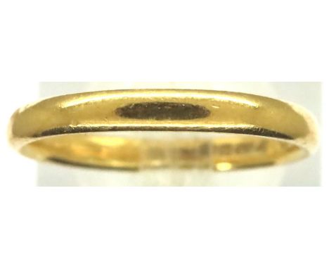 22ct gold wedding band, size M/N, 3.1g. P&amp;P Group 1 (£14+VAT for the first lot and £1+VAT for subsequent lots) 