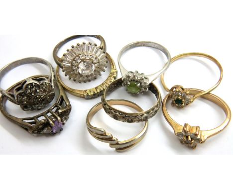 Collection of silver and other dress rings, various sizes. P&amp;P Group 1 (£14+VAT for the first lot and £1+VAT for subseque