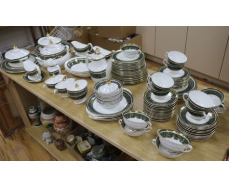 A Royal Doulton Vanborough tea and dinner service