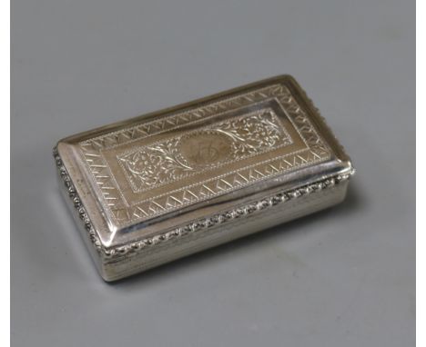 A George IV engraved silver snuff box by Thomas Newbold, Birmingham, 1823, 6cm.