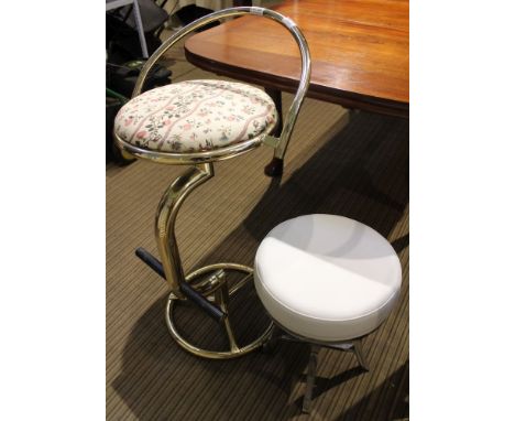 A metal framed circular topped bar stool, together with a chrome based low pad top stool 