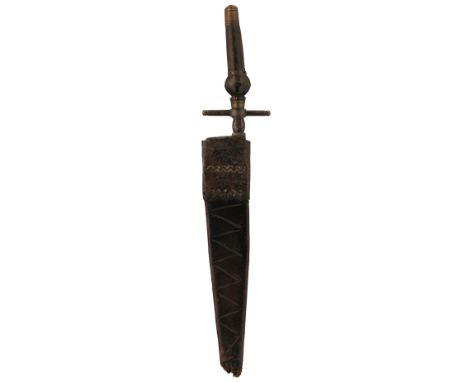 AN 18TH CENTURY SPANISH PLUG OR SOCKET BAYONET, 24.5cm blade with a band of dot stamped decoration, characteristic hilt, the 