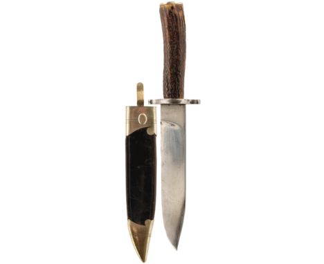 A VICTORIAN BOWIE KNIFE BY LUND, 17.25cm clipped back blade stamped LUND FLEET ST LONDON at the forte, steel hilt with natura