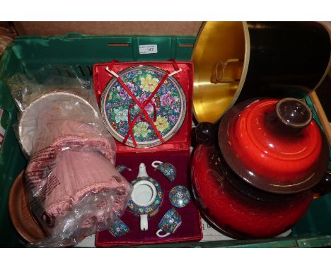 Lamp shades, a glazed Rumtopf, oriental tea set etc