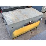 Armorgard Tuffbank steel tool store ** c/w keys ** 22101303