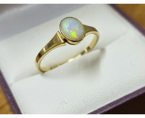 18ct Gold &amp; Opal Dress Ring, size O