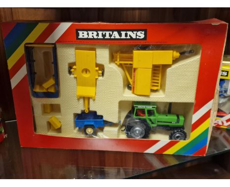 Britains Ltd Boxed 9619 Deutz Tractor &amp; Implements Set Farming Road Vehicle Model Toy