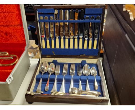 Cased Vintage Sheffield Canteen of Cutlery