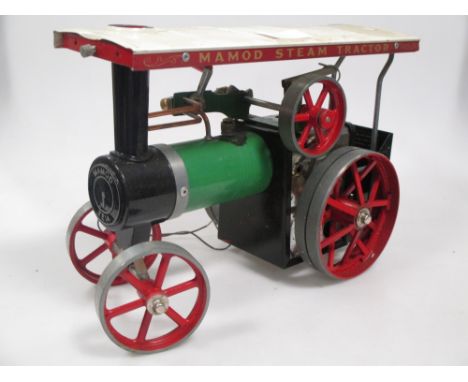 A Mamod TE1A model live steam traction engine in worn box  