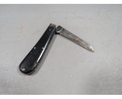 A vintage folding pruner no 6 Norfolk Street Sheffield
