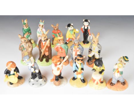 Royal Doulton Bunnykins Robin Hood figures and Beswick Cat Band figures