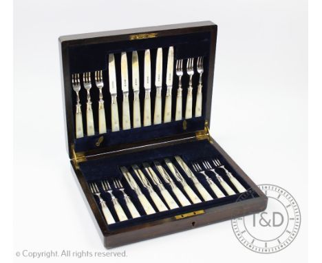 A cased set of twelve mother of pearl handled and silver fruit knives and forks, John Sanderson & Son Ltd, Sheffield 1923, wi